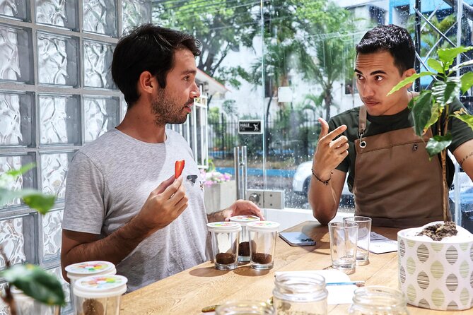 Coffee beyond the drink: master's degree in Colombian coffee - Certified Baristas and the Interactive Q&A Style