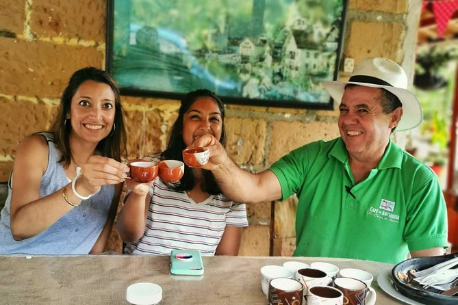 Coffee & Horses Private Tour in Medellin: A Fun & Authentic Day - Caldas Horseback Riding: 11 Miles, Two Guides, and Mountain Views