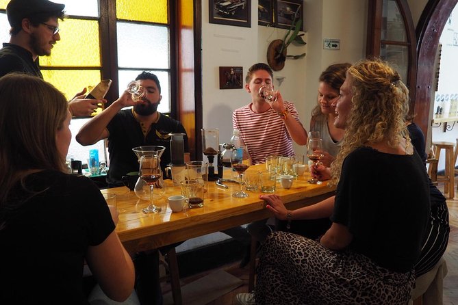 Coffee tasting experience at Divino Café Especial - Espresso machine: what to notice in the cup