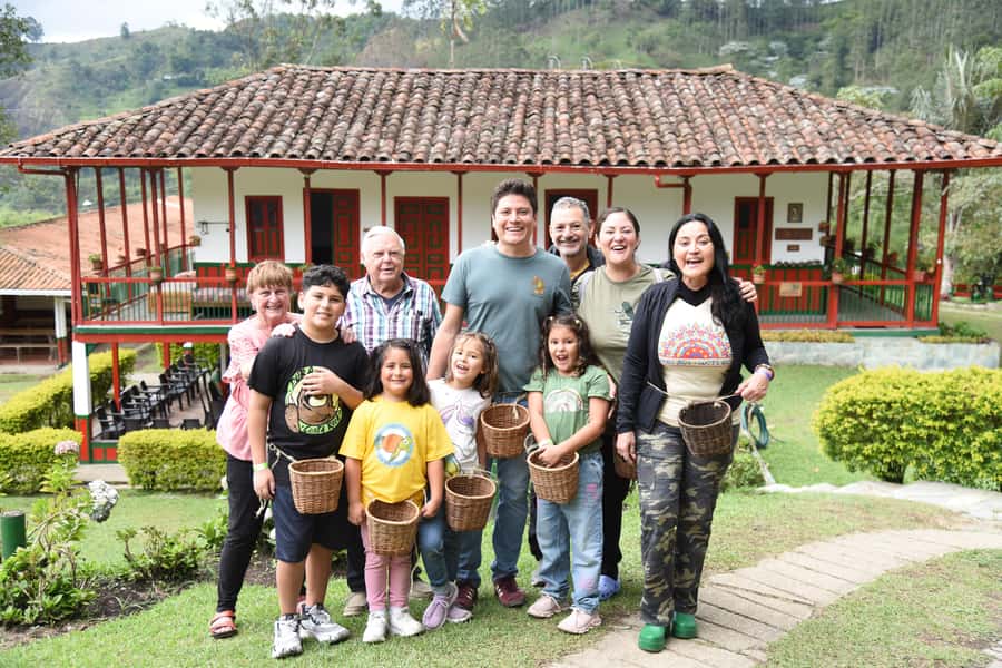 Coffee Tour at Finca El Ocaso Salento: Traditional Spanish Farm - Why This Coffee Tour at Finca El Ocaso Feels Like the Real Story
