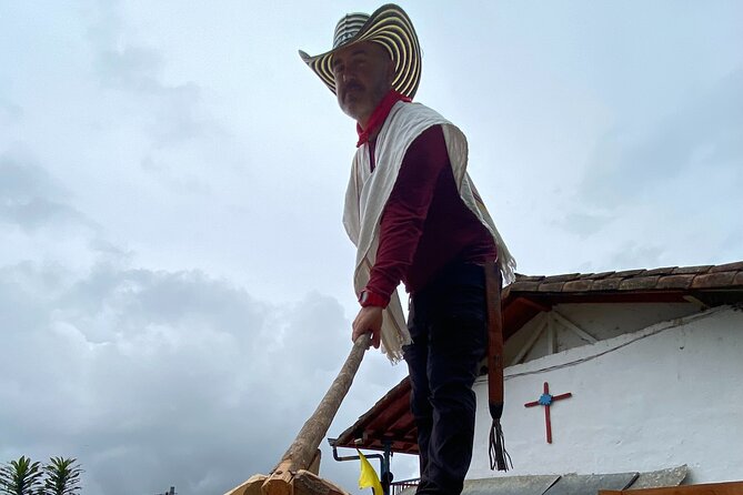 Coffee tour in Medellín with tastings and transportation - Welcome Drink, Intro Briefing, and Farm Attire That Helps You Participate