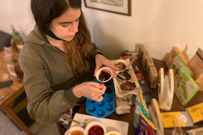 Colombian Chocolate Workshop Experience - Getting Started at The Cranky Croc Hostel in La Candelaria