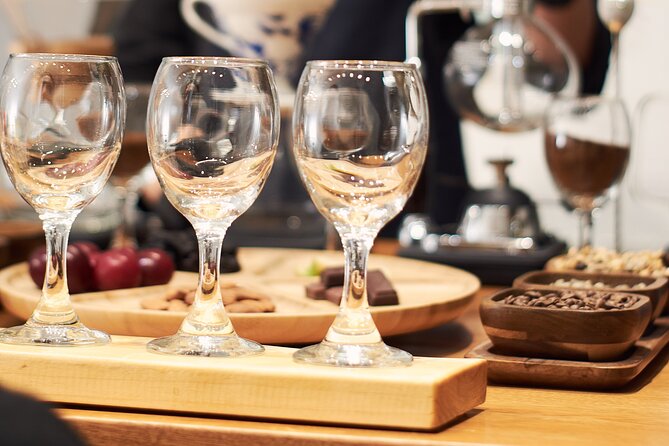 Colombian Coffee Sensory Immersion: From the Seed to the Cup. - From Parchment to Your Cup: What Happens During the Session