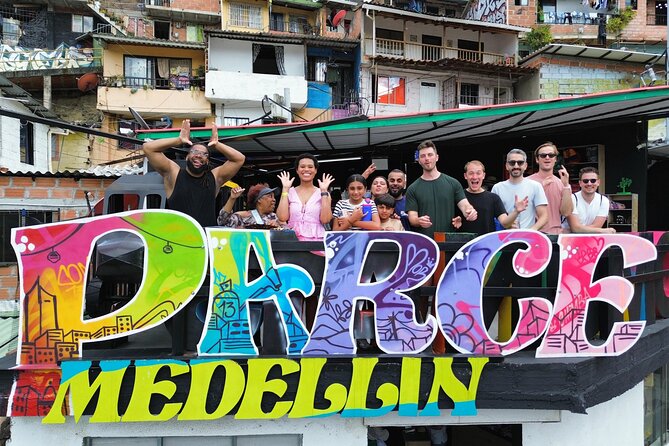 Commune 13 graffiti tour food Panoramic street and cable car - A Metrocable and Graffiti Tour Through Comuna 13’s Rise