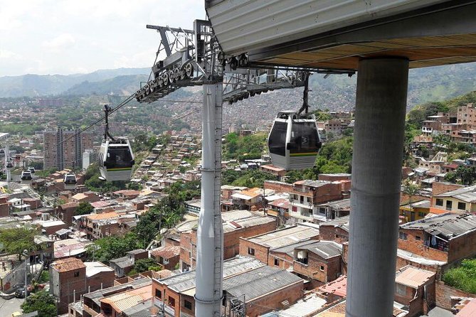 Comuna 13 + Cable Car + Colombian Fruits Tasting: Private Tour - The Metro San Javier cable car ride, and what it teaches you about Medellín
