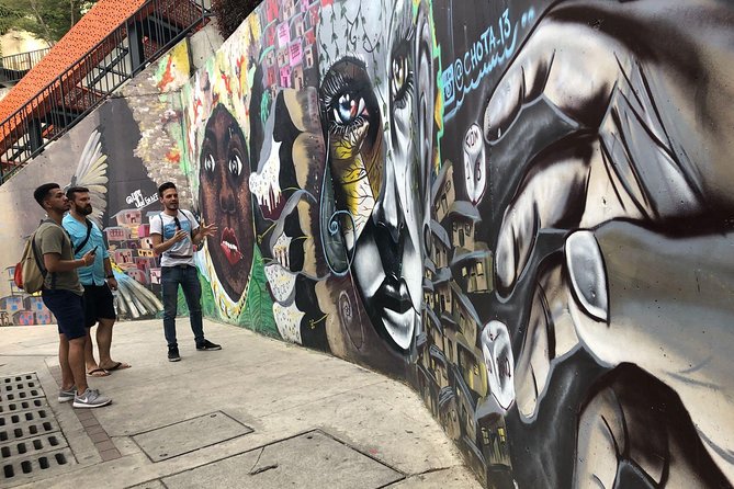 Comuna 13 & Downtown: From violence to innovation - Why Comuna 13 And Downtown Medellín Feel Like Two Cities In One