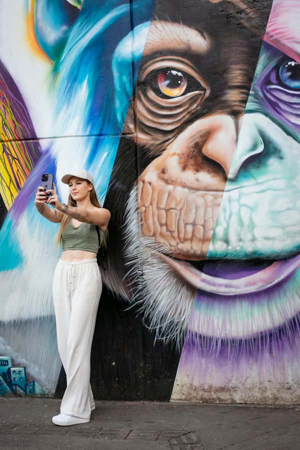 Comuna 13: Graffiti Tour with Tasting, Live Show, & Gallery - Key things I’d mark on your mental map