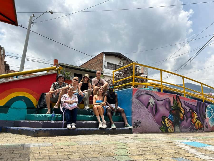Comuna 4 - Moravia Tour - How Comuna 4’s Transformation Became the Whole Point