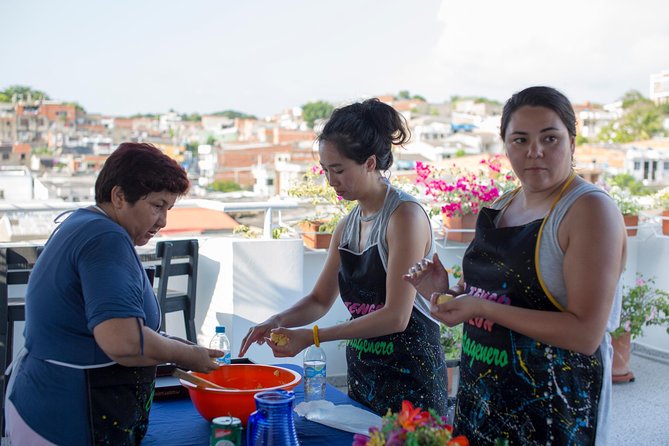 Cooking Class 4 Hours with a local Mom in Cartagena - Key highlights before you go