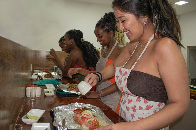 Cooking Class In A Real Restaurant At Old City - Finding Orígenes Restaurante Bar and timing it right