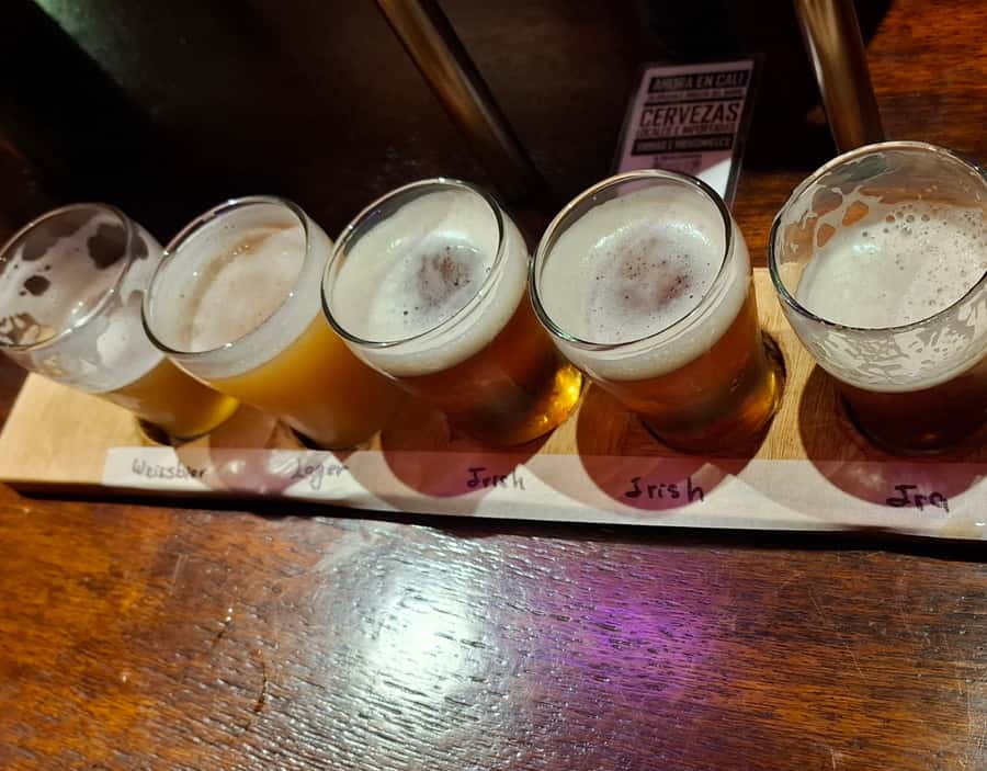 Craft Beer Pub Crawl in Cali - Craft beer in Cali, done the smart way in 3 hours