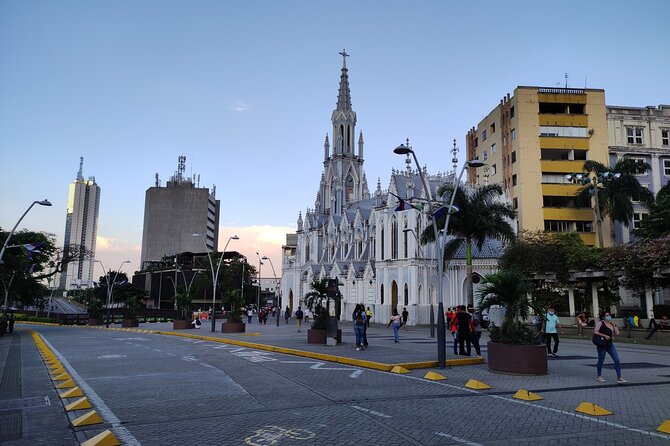Cristo Rey, Tertulia Museum and Downtown Cali City Tour - How this Cali city day feels when you want real sights, fast