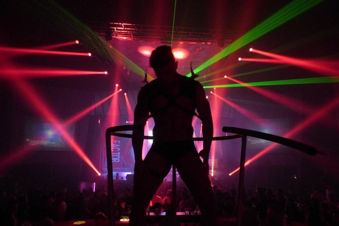 Cruise Bogota gay district - Your guide, Juan Benitez, and how customization actually works