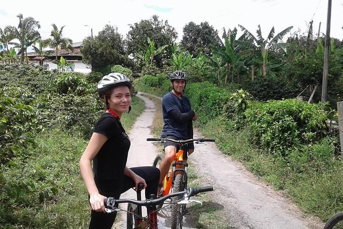 Cultural Coffee bike tour - Coffee and tea, snacks, and staying fueled