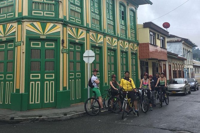 Cultural Coffee bike tour - Meeting at Salento Main Park, then pedaling into coffee country