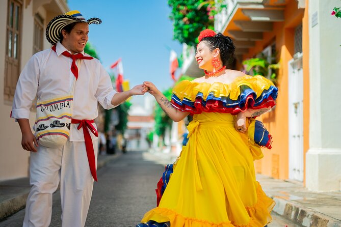Cultural Photo Experience in Cartagena with Traditional Attire - Key highlights worth planning for