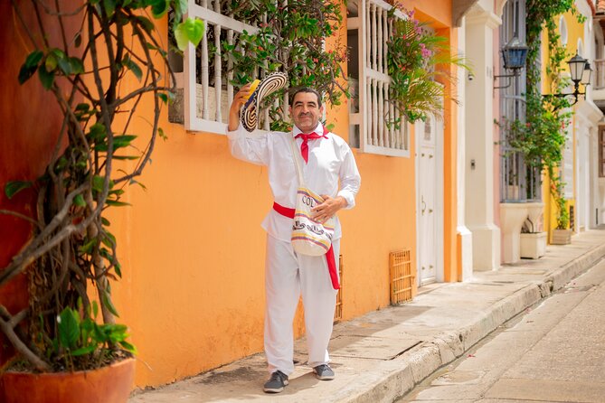 Cultural Photo Experience in Cartagena with Traditional Attire - Private session for up to 4: better attention, less waiting