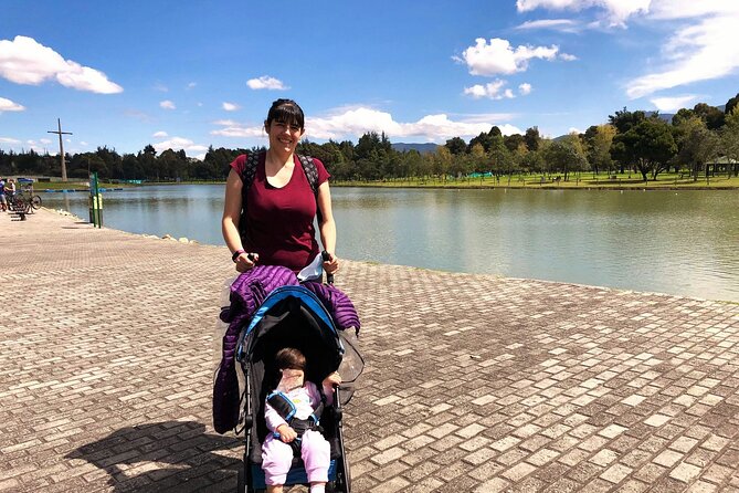 Cycling tour in Simon Bolivar Park and Virgilio Barco Library - Getting around the stops: why the park-to-library combo works