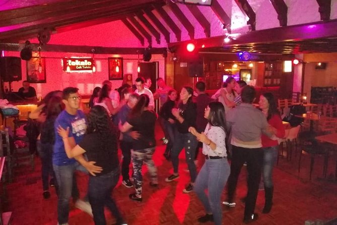 DANCE TOUR THURSDAY (Class + Night out Bogota) - A six-hour Bogotá salsa night, starting at Son Rumbero