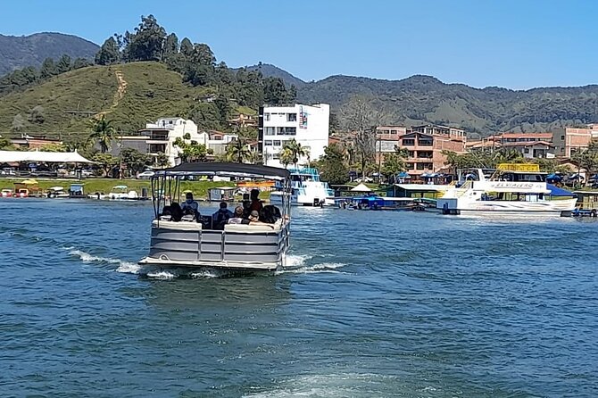 Day Trip To Guatapé with ,Breakfast, Lunch and Boat Ride - Leaving Medellín with round-trip transport that actually works