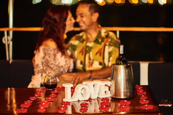 Dinner cruise on Cartagena's bay with Sibarita Master - Price and value: is $90 plus dock tax worth it?