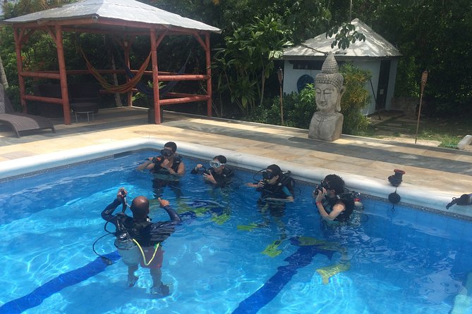 Discovering Diving / Discover Scuba Diving (DSD) - Why San Andrés is ideal for a first-timer to try scuba