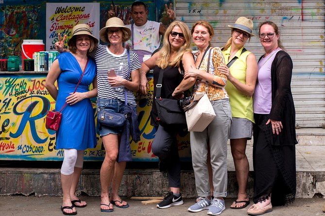 Documentary & Street Photography tour - Should You Book This Cartagena Documentary Photo Workshop?