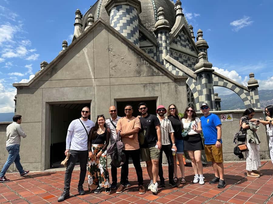 Downtown Medellin: history, gastronomy, terraces and architecture! - The Palace of Culture Rafael Uribe Uribe: art galleries plus a terrace view
