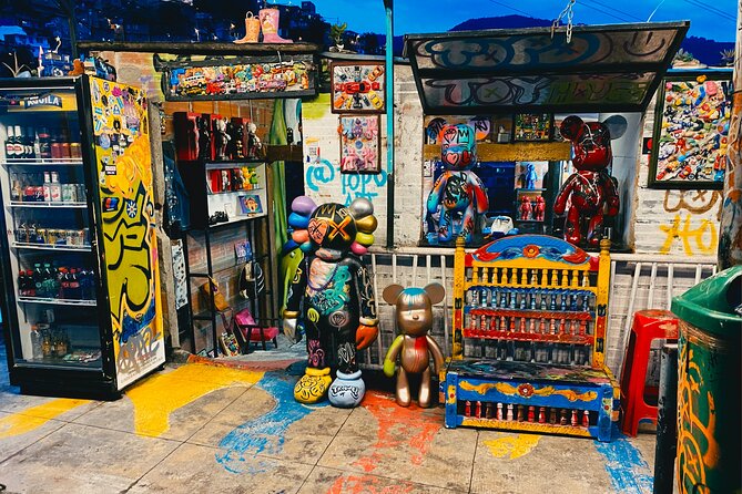 Downtown Medellin, Pueblito Paisa, and Comuna 13 Private Tour - A Half-Day Tour That Gives You Medellín’s Big Contrast