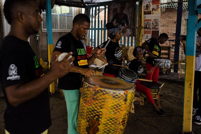 Drumming and Dancing in Cartagena/La Boquilla - Participation for all ages: energy management and expectations