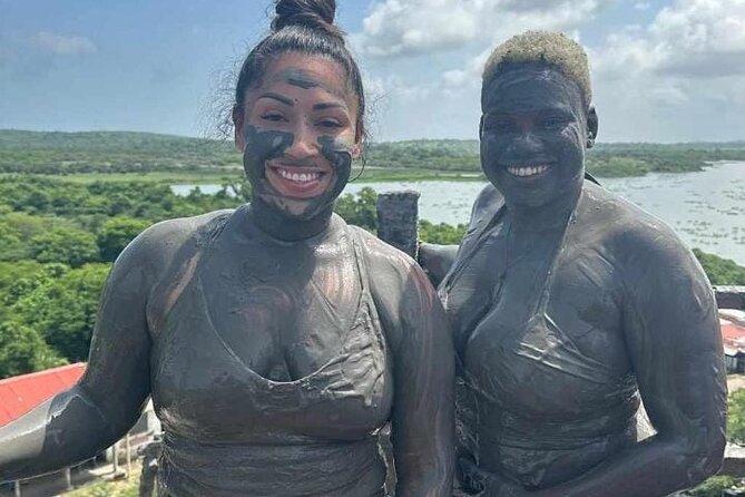 El Totumo mud volcano day tour and eco-friendly hotel - On-site extras, tips, and why small bills save your day