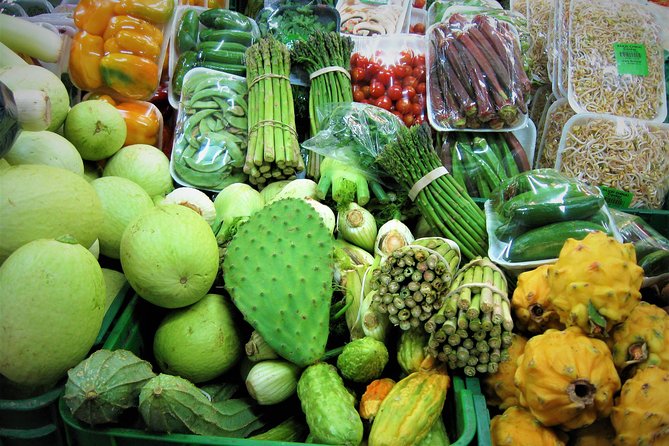 Enjoy the flavors of Colombia! - Small-Group Energy: Why 6 Travelers Makes a Difference