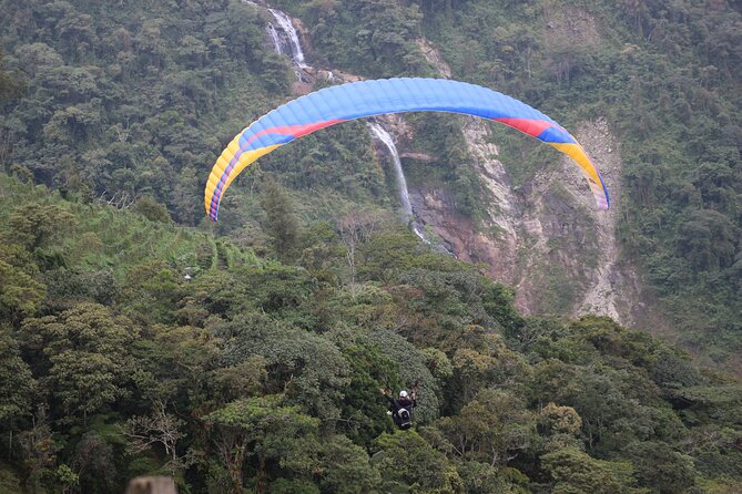 Exciting PARAGLIDING flight from MEDELLÍN over waterfalls - Key points to know before you go