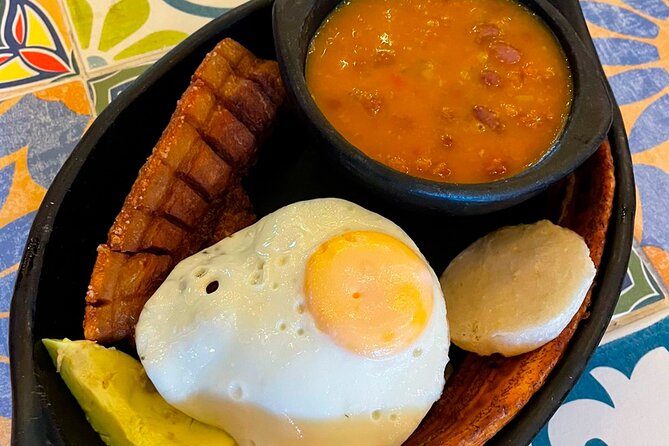 Excursion to Guatapé by chiva, lunch and Pablo Escobar's hacienda - A full Guatapé day that mixes food, views, and the Hacienda angle