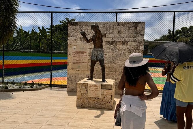 Experience at the First Free Slave Village of Palenque - Ancestral healing medicines and SIMANKONGO: where culture shows up in objects and practices