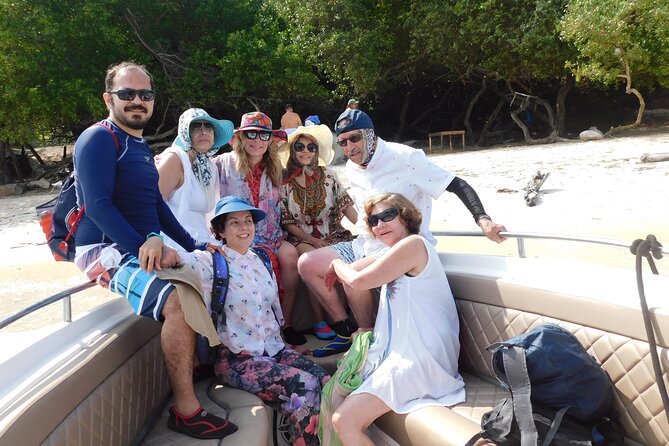 Family Day Trip - Private Boat Charter To The Rosario Islands - Barú for Playa Blanca and Playa Tranquila