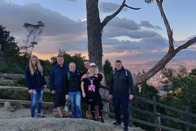 FANTASTIC CITY TOUR + MONSERRATE + MUSEUM GOLD/BOTERO 6Hrs - Stop 3: Museo del Banco de la República, Botero with a guide’s lens