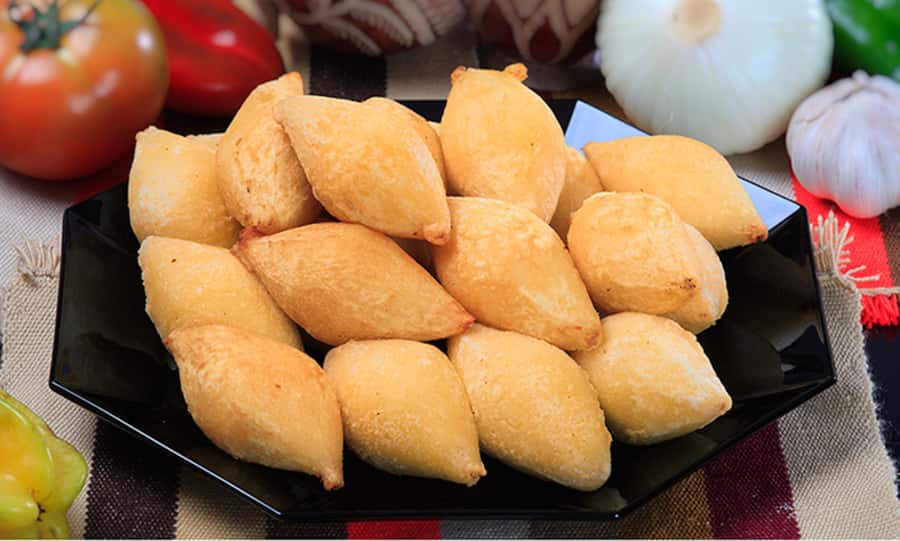 Food Tour in Barranquilla Downtown - La tiendecita: a 40-minute first stop to set the tone