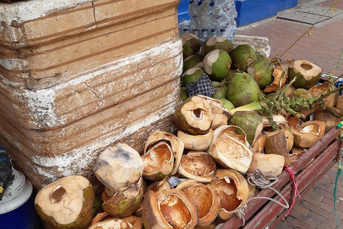 Food Tour in Santa Marta Old City Half-Day - How pickup, timing, and group size affect the experience