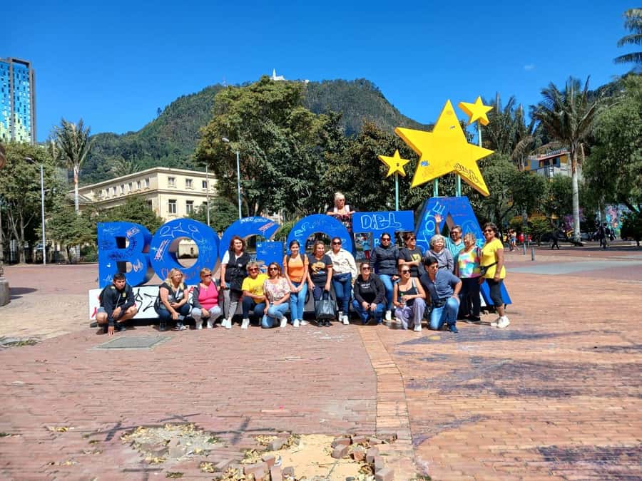 Free Walking Tour Bogotá: Arte, Historia y Café - Why this Bogotá walk works: history plus food, not just photos