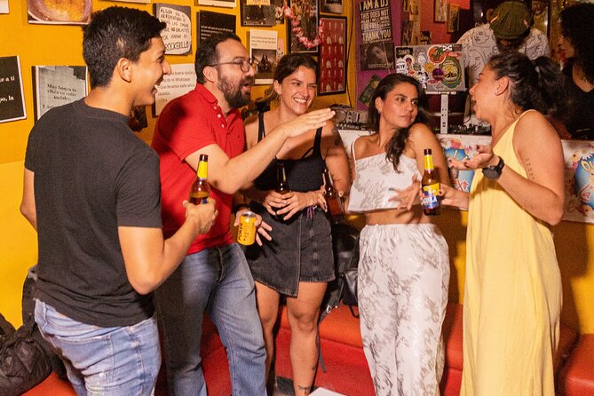 Friday Night Bar Crawl in Santa Marta, Colombia - Why a Friday night crawl at 8:30 pm makes sense