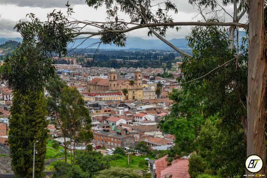 From Bogota: Guatavita Lake & Zipaquira Salt Cathedral Tour - The lunch stop that makes the day feel complete