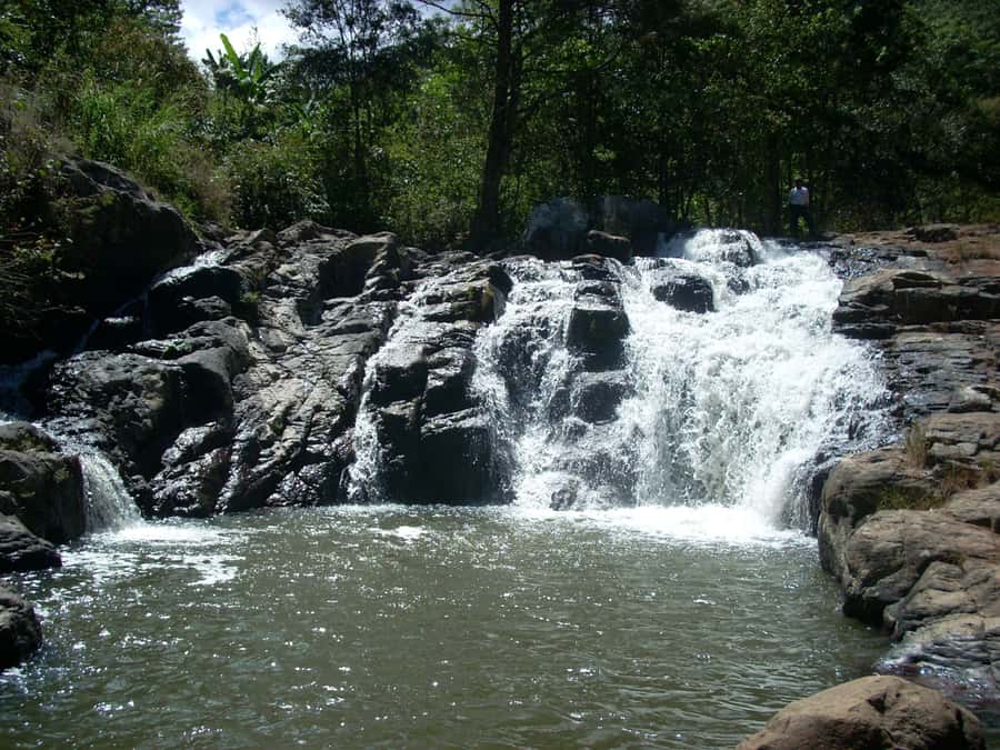 From Bogotá: Tour to the Waterfall of La Chorrera - Choachí stop: a guided town moment before the waterfalls