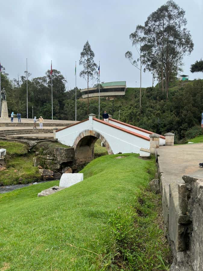 From Bogotá: Tour to Villa de Leyva, Ráquira, Casa Terracota, and Pozos Azules - Key takeaways before you go