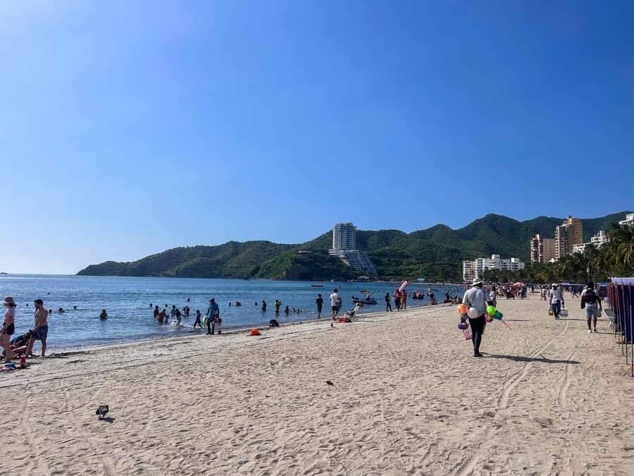 From Cartagena: Barranquilla & Santa Marta Guided City Tour - Why this Barranquilla and Santa Marta day trip makes sense