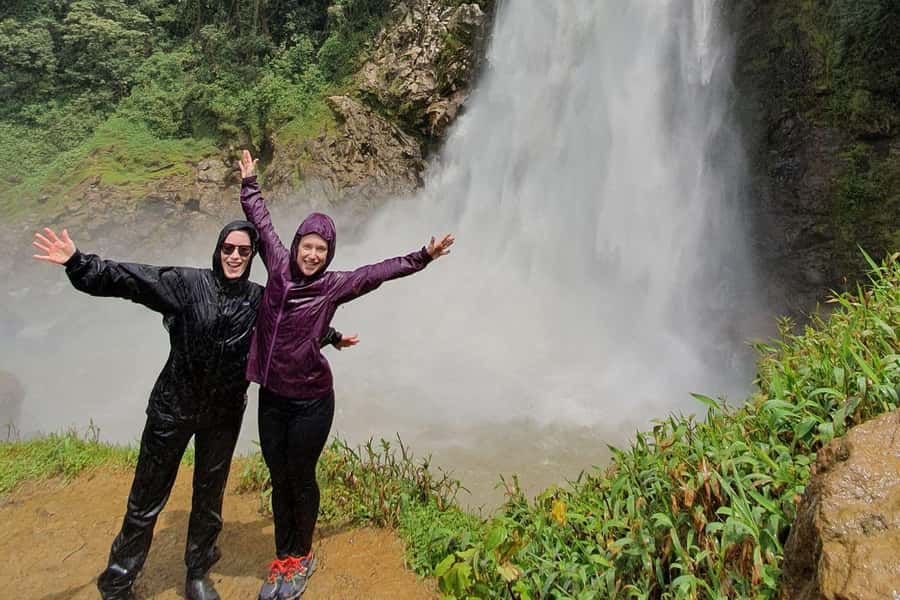 From Medellin: Epic Zipline and Giant Waterfall - Second Zipline Flight and the Return Hike to the Entrance