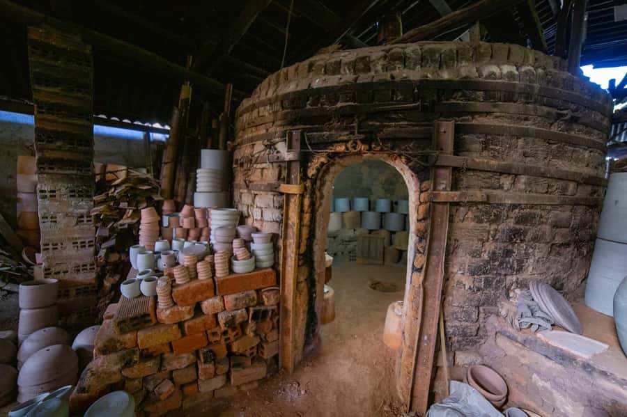 From Medellín: Full-Day Colonial Towns of Antioquia - Carmen de Viboral: Ceramics Where You Can Watch the Craft Happen