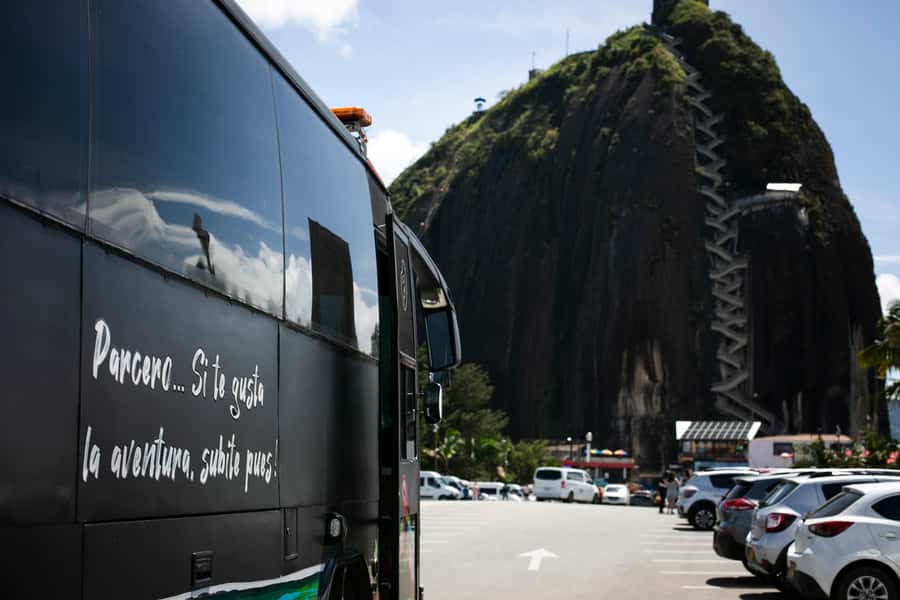 From Medellin: Guatape El Peñol with boat + gastronomic tour - Medellín pickup to Marinilla, snack rhythm and the drive you can enjoy