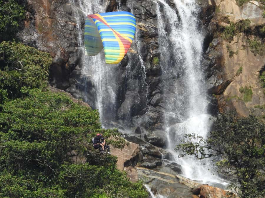 From Medellín: Paragliding Flight and Guatape Tour - Key points to know before you go