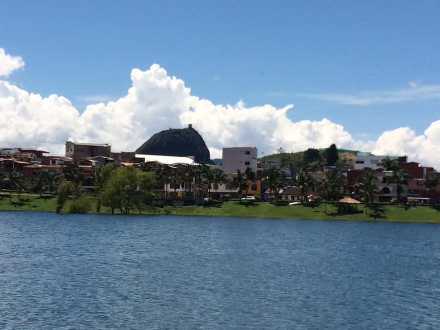 From Medellin: Private Guatape Car Tour with Coffee Tour - Medellín to Guatapé by air-conditioned private car
